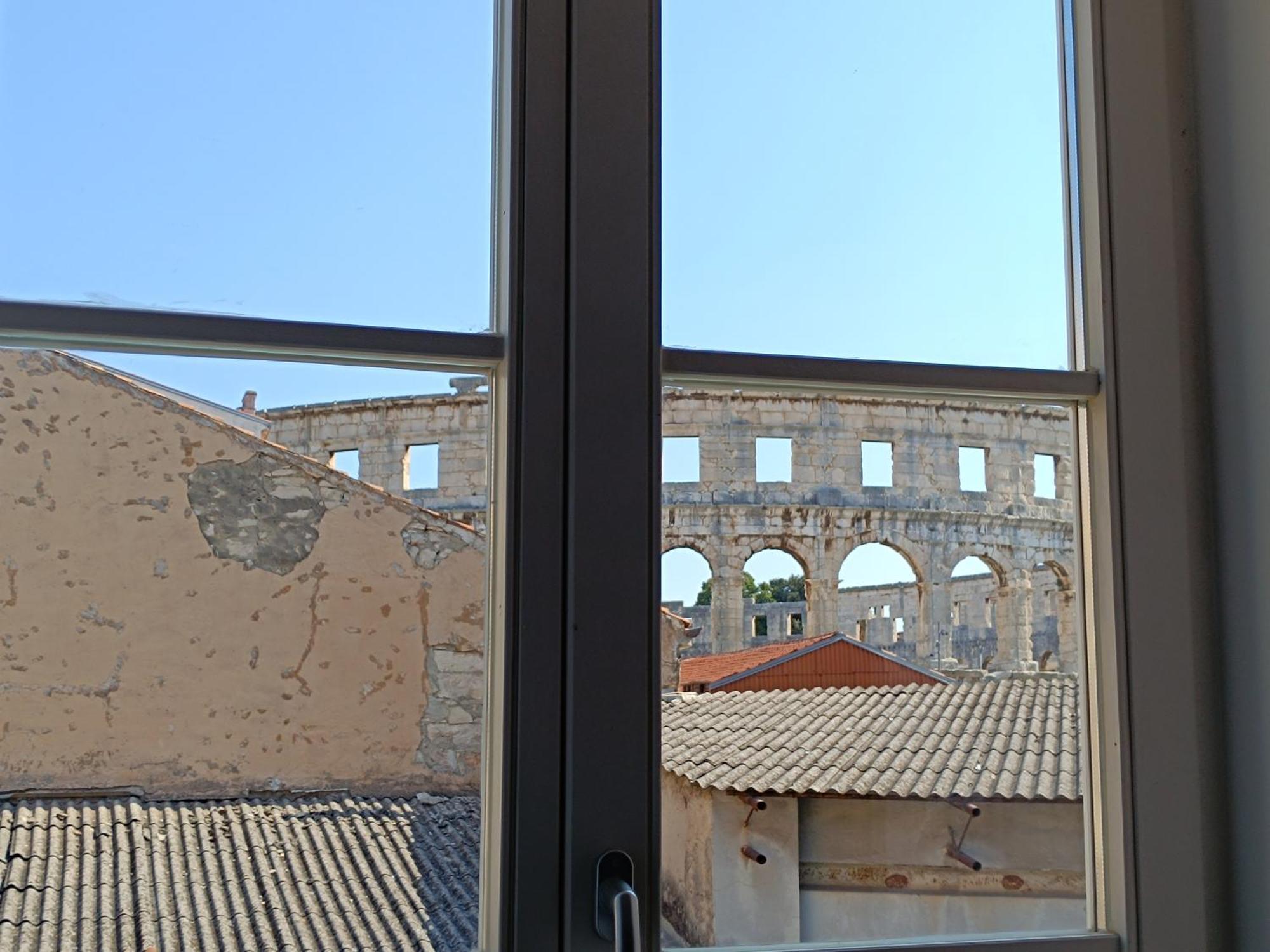 D&A Amphitheatre Premium Apartments With Free Parking PUY Exterior foto